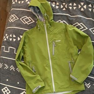 Waterproof soft shell jacket